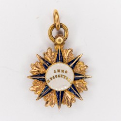 Vatican Miniature Medal of the Order of Pius IX, in gold.