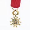 Médaille miniature de la légion d’honneur avec diamants, or et argent.