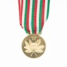 Italie Médaille commémorative de l’anniversaire de la victoire en or, en miniature.