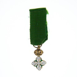 Médaille miniature de l'ordre Saint Maurice et Lazare en or et émail.