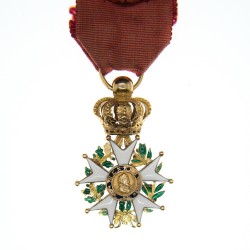 Rare médaille d’officier de l’ordre de la Légion d’Honneur en or, d’époque Monarchie de Juillet.