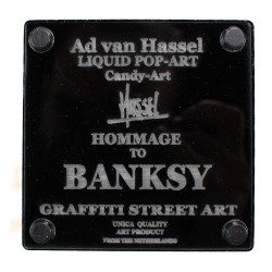 Ad van Hassel - Bonbon d’art en hommage Banksy. n°3 Judo