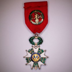 Officer's Medal of the Third Republic Of Honour with insignia