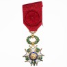 Très belle médaille d’officier de fabrication bijoutière de l’ordre de la Légion d’Honneur.