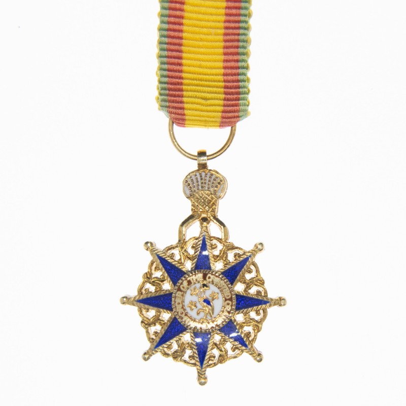 Rare médaille miniature de l’ordre royal de la Grue Couronnée du Rwanda.