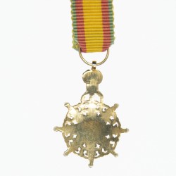 Rare médaille miniature de l’ordre royal de la Grue Couronnée du Rwanda.