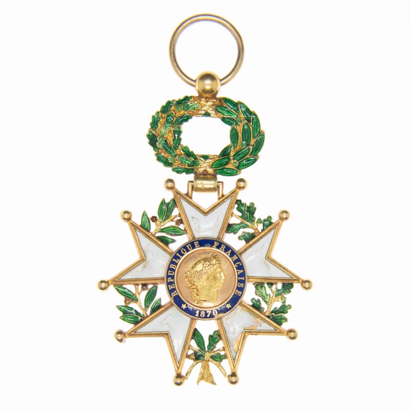 Médaille d'officier en or de l’ordre de la Légion d’honneur d’époque 3eme république.