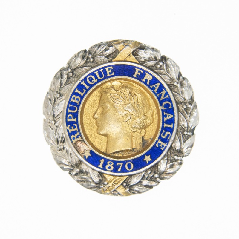 Médaille militaire sans bélière.