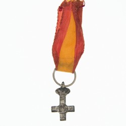 Espagne. Croix miniature de du mérite militaire.