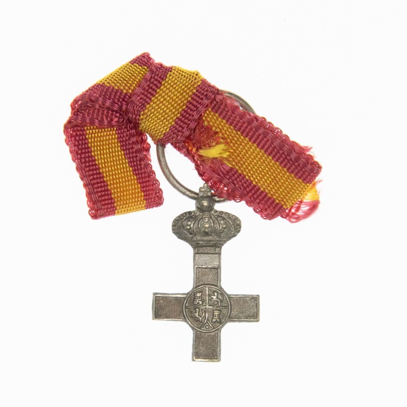Espagne.  Miniature de la croix du mérite militaire.  Avec son ruban.