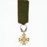 Très rare croix de guerre miniature en or, sertie de diamants.