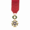 Belle médaille de commandeur de l'ordre de la Légion d’honneur en or et émail.