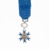 Très belle médaille de l'ordre National du Mérite en or blanc et diamants.
