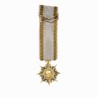 Rare médaille miniature en or d’officier du Mérite Commercial.