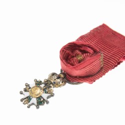 Légion d'honneur d'époque 2eme Restauration en miniature.