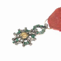 Miniature de la légion d'honneur avec diamants.