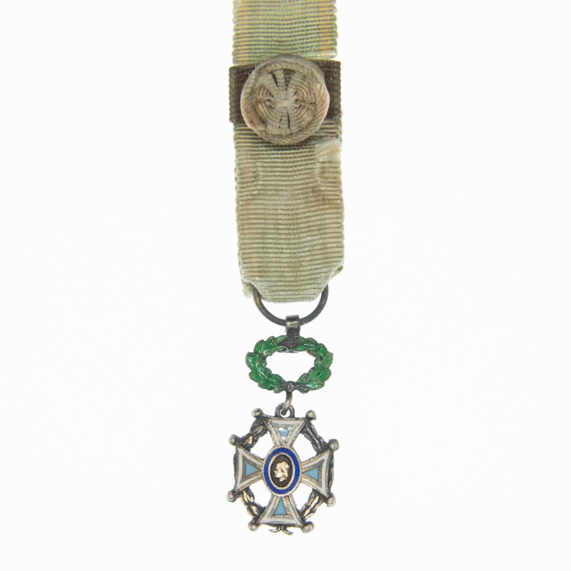 Médaille miniature de commandeur des lettres arts sciences.