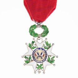 Médaille de la légion d'honneur d'époque 5eme république.