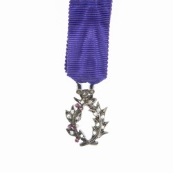 Miniature de luxe des palmes académiques garnis de diamants et rubis.