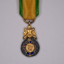 Médaille Militaire en miniature.