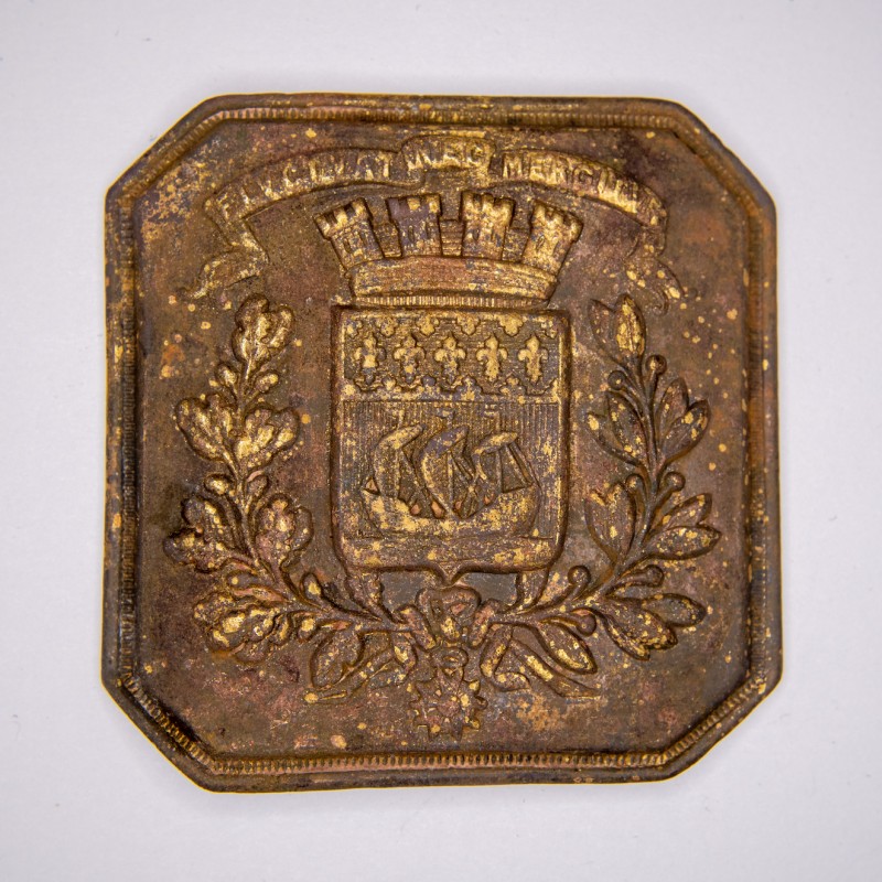 Belt plate of the city of Paris.