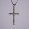 Chaîne et pendentif croix en or gris (18K) poinçon tête d'aigle sertie de petits diamants 8/8.