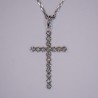 Chaîne et pendentif croix en or gris (18K) poinçon tête d'aigle sertie de petits diamants 8/8.