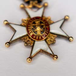 Miniature medal of the order of Vasa in gold and enamel.