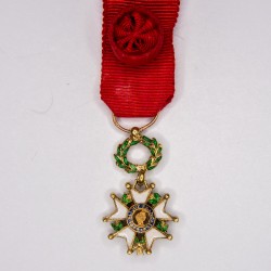 Médaille miniature d'officier de la légion d'honneur en or.