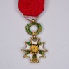 Médaille miniature d'officier de la légion d'honneur en or.