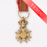 Médaille miniature de la Croix de Guerre Belge en or.