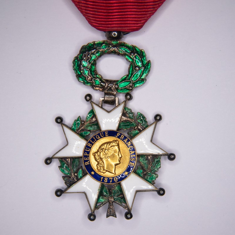 Belle médaille de l'ordre de la légion d’honneur d’époque IIIeme République.