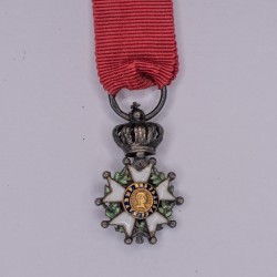 Médaille miniature de la légion d'honneur d'époque Second Empire.