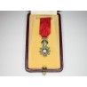 Miniature medal of the Legion of Honour decorated with diamonds, gold, silver. In his box of the house G. LEMAITRE