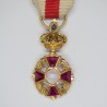 Belgique. Très belle médaille miniature des donneurs de sang militaires, en or. Avec un diamant et pierres rouge.