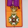 Belgique. Belle médaille de commandeur de l’ordre de Léopold à titre militaire. Légende unilingue.