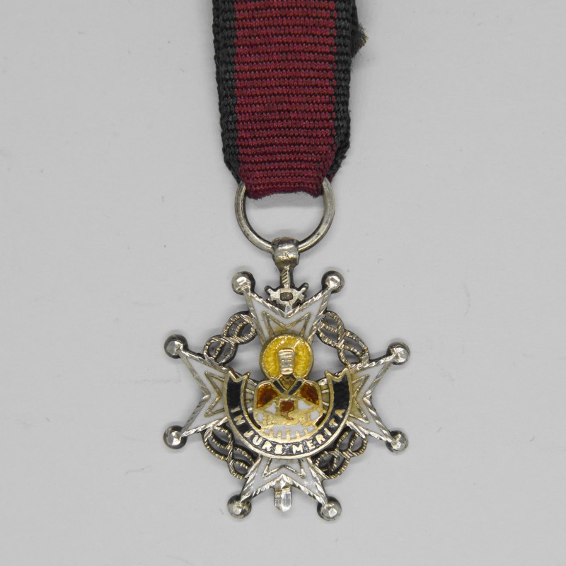 Médaille en réduction de l'ordre de Saint Raymond de Penyafort.