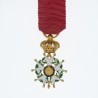 Belle médaille en or d’officier de l’ordre de la légion d’honneur d’époque second empire. En réduction.