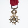 Médaille miniature de la légion d'honneur sertie de brillants.