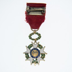 Belle médaille d’officier de la légion d’honneur d’époque 3eme République, en réduction.