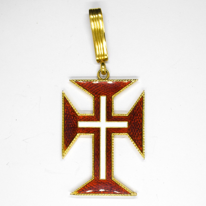 Portugal. Médaille de commandeur de l’ordre du Christ en or et émail.