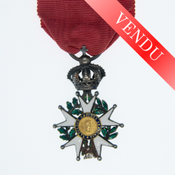 Médaille en reduction de l’ordre de la légion d’honneur. Centres en or.