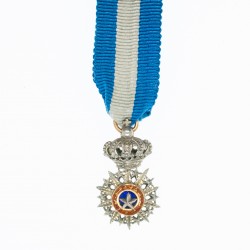 Belle médaille de l’ordre...